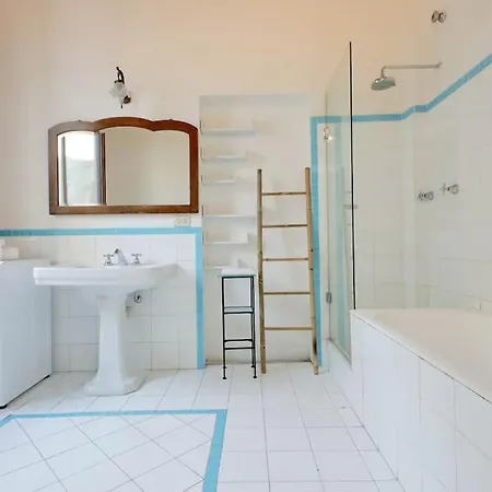 Apartment Montevecchio3 *